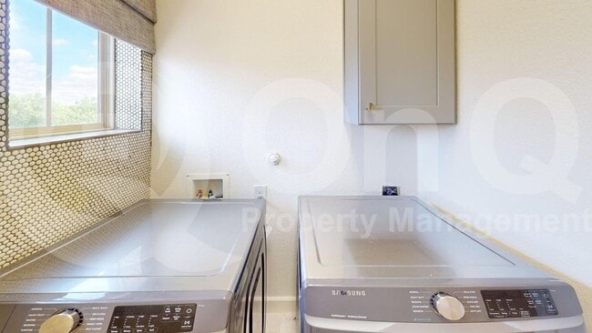 Building Photo - 1832 Stevens Bluff Ln