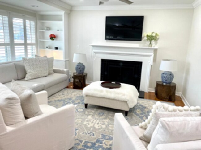 Building Photo - 3586 Dryden Rd