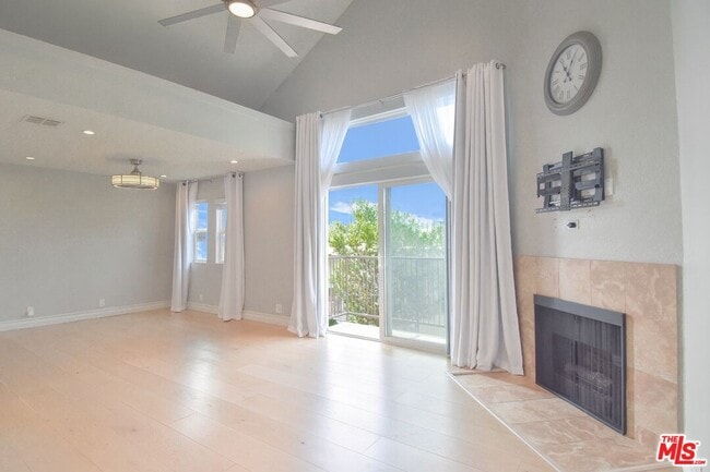 Building Photo - 12530 Venice Blvd.