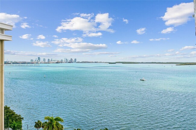Primary Photo - 1430 Brickell Bay Dr
