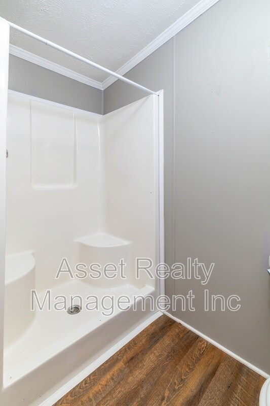 Building Photo - 1322 Silver Charm Way