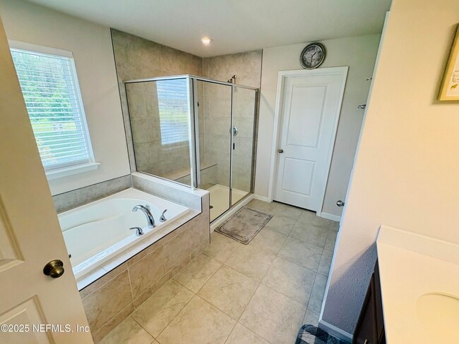 Building Photo - 11303 Streamsong Dr