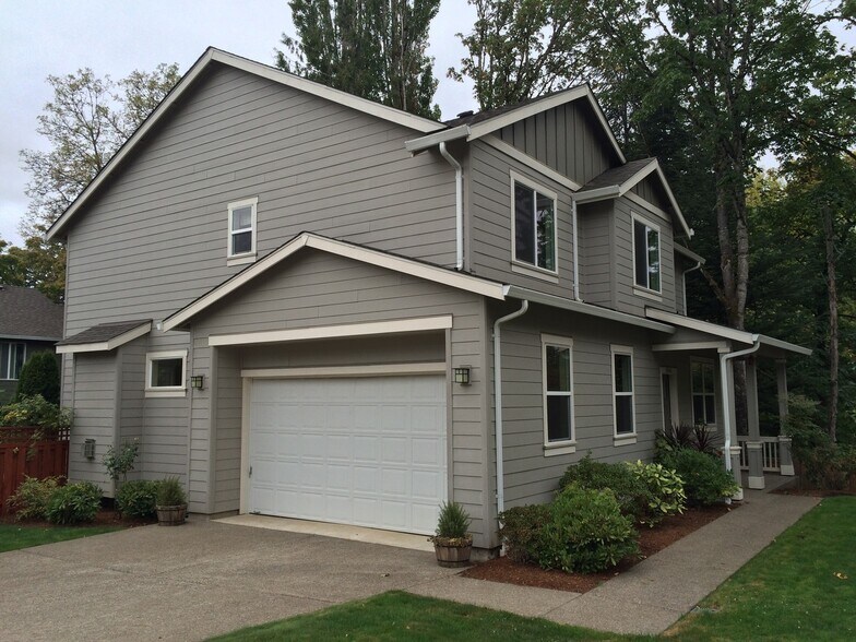 Building Photo - 9946 SW Taylor St