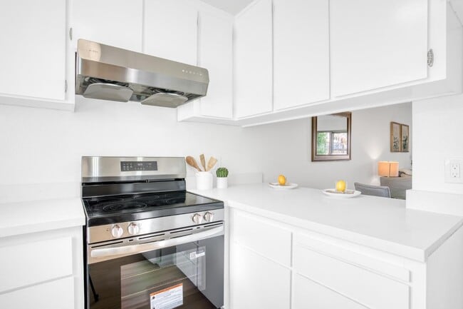 Building Photo - 258 Ventura Ave