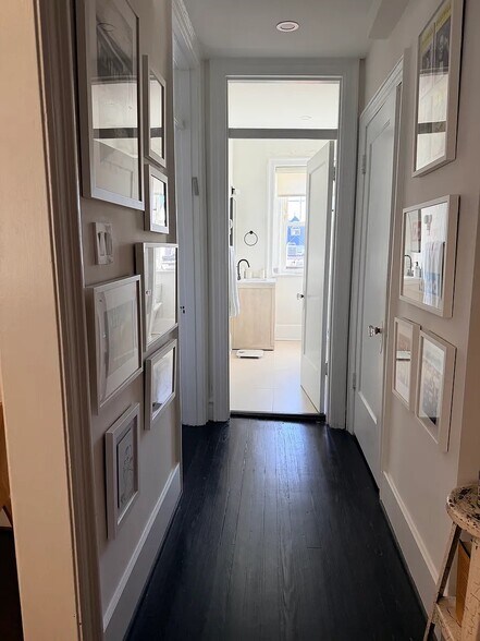 Building Photo - 1332 15th St NW