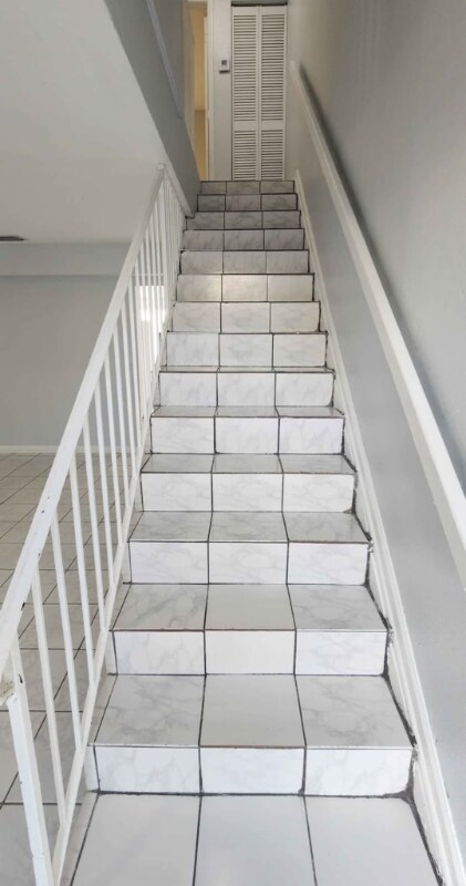 Building Photo - 460 NE 18th Ave