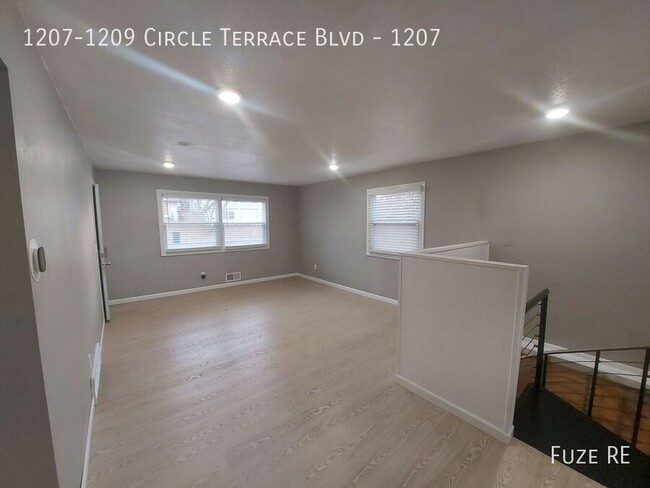 Building Photo - Available NOW! Lower Level 4 Bed / 2 Bath ...