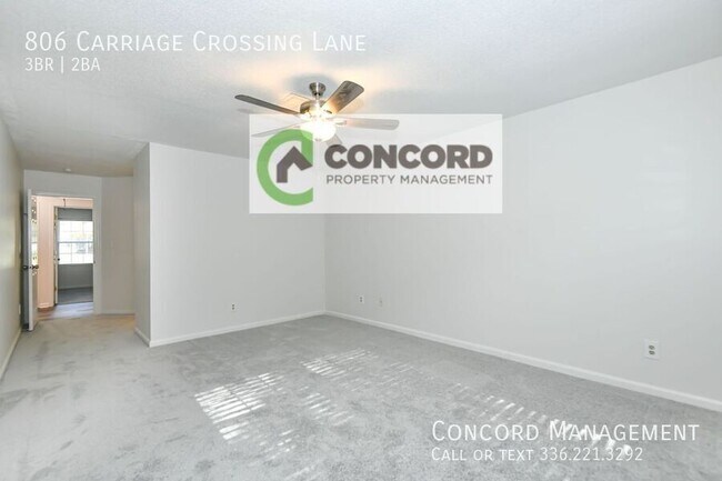 Building Photo - 806 Carriage Crossing Ln