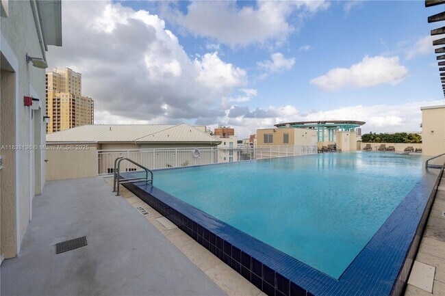 Building Photo - 7275 SW 90th St