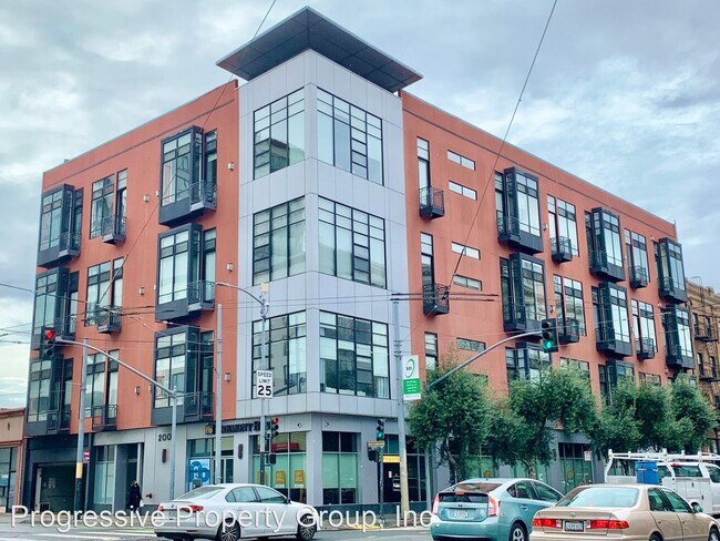 Building Photo - 1 br, 2 bath House - 200 Townsend #27