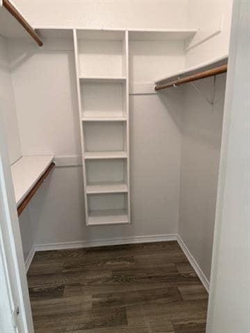 Building Photo - 7502 Pear Tree Ln