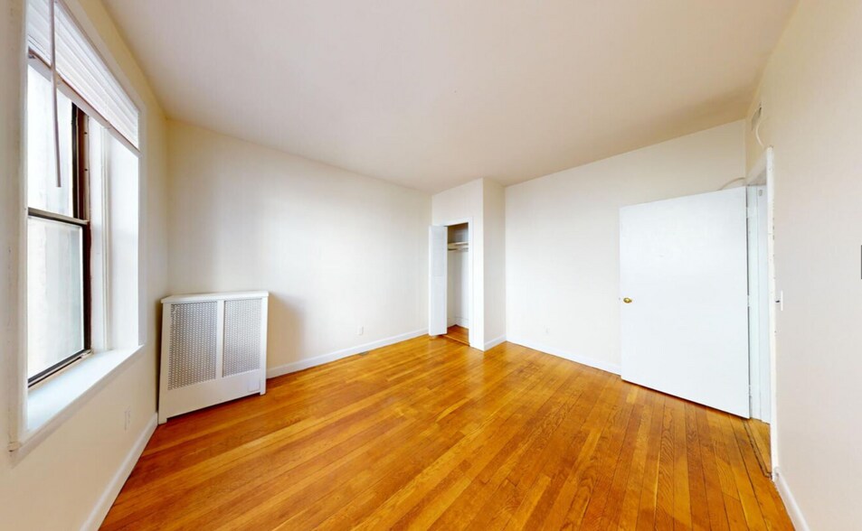 Building Photo - 1157 Commonwealth Ave