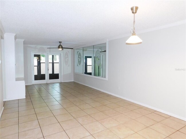 Building Photo - 2420 Winding Creek Blvd