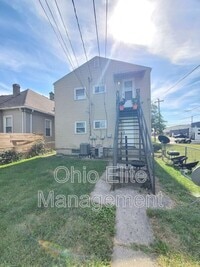 Building Photo - 2822 E 5th Ave