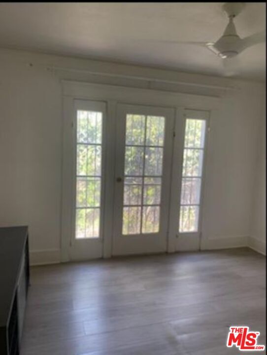 Building Photo - 1246 N El Centro Ave