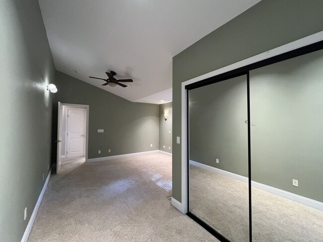 Building Photo - 2,280 Square Foot modern Three bedroom two bath multi  level home, large yard, decks, cathedral c...