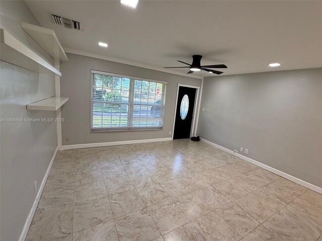 Building Photo - 1498 SW 47th Terrace