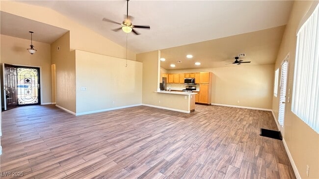 Building Photo - 3846 Waynesvill St