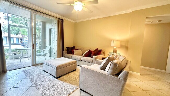 Building Photo - 6556 Emerald Dunes Dr