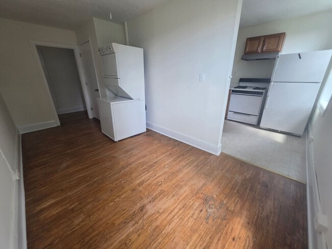 Building Photo - 2721 Conowingo Rd