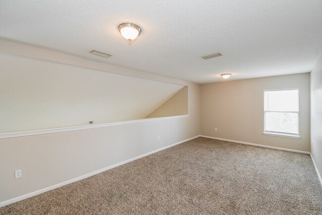 Building Photo - 9286 Hawkeye Dr