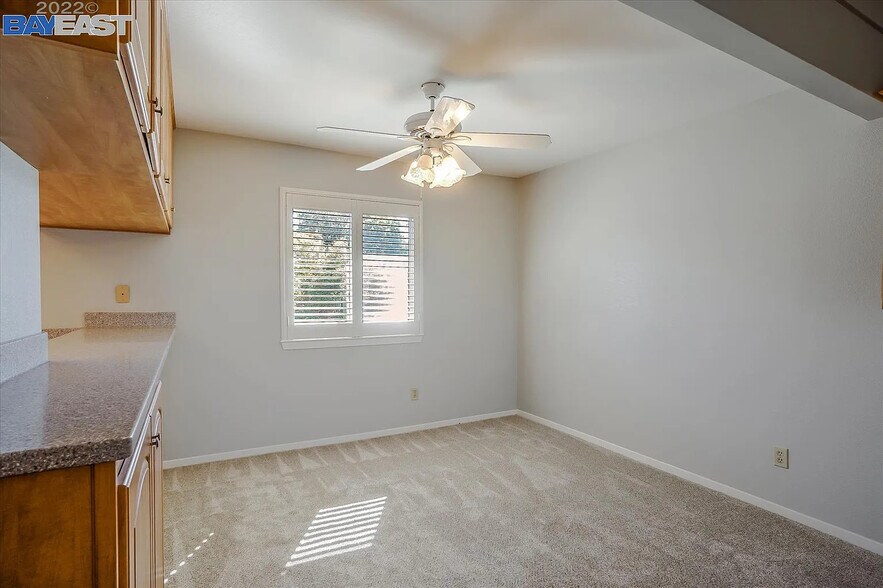 Building Photo - 2055 Sierra Rd