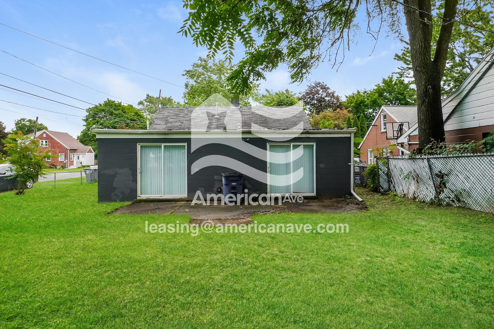 Building Photo - 5085 Adella St