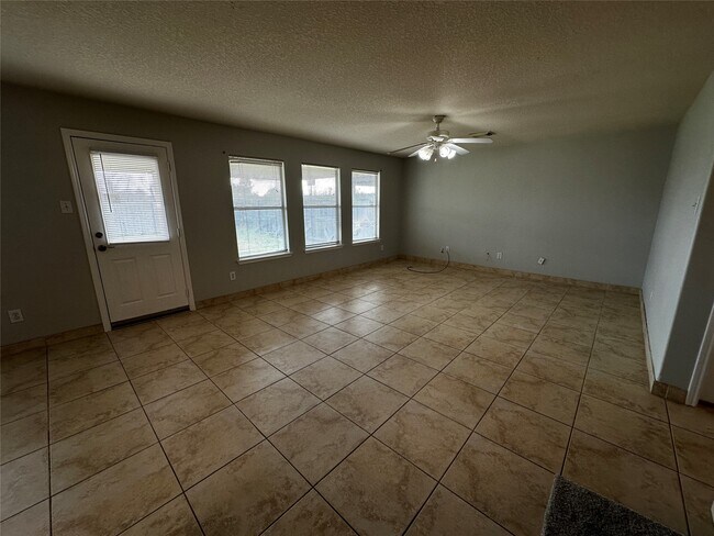 Building Photo - 4919 Kasos Isle Dr