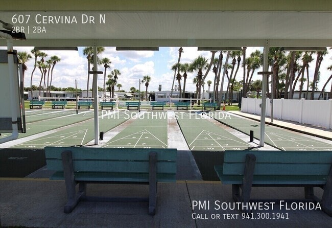 Building Photo - 607 Cervina Dr N