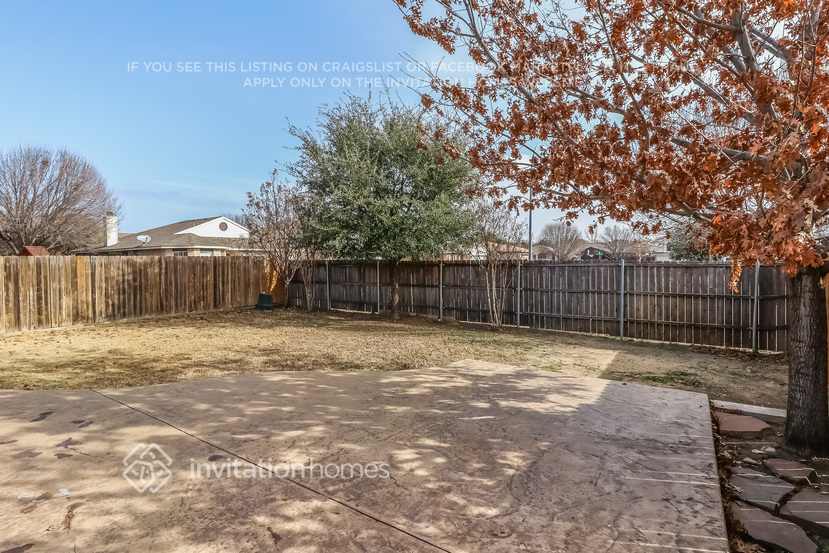 Building Photo - 8724 Eaglestone Way