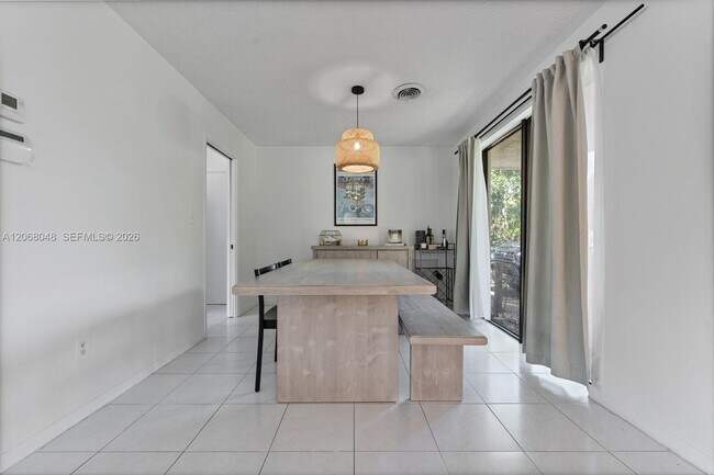 Building Photo - 8620 SW 159th St