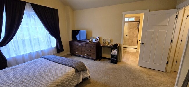 Building Photo - 8532 Willowberry Ave NW