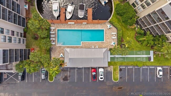Building Photo - 21 Royal Palm Way