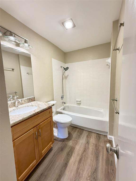 Building Photo - 3814 Stonecroft Dr