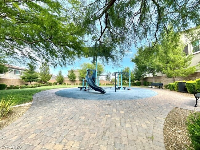 Building Photo - 9702 Canyon Landing Ave