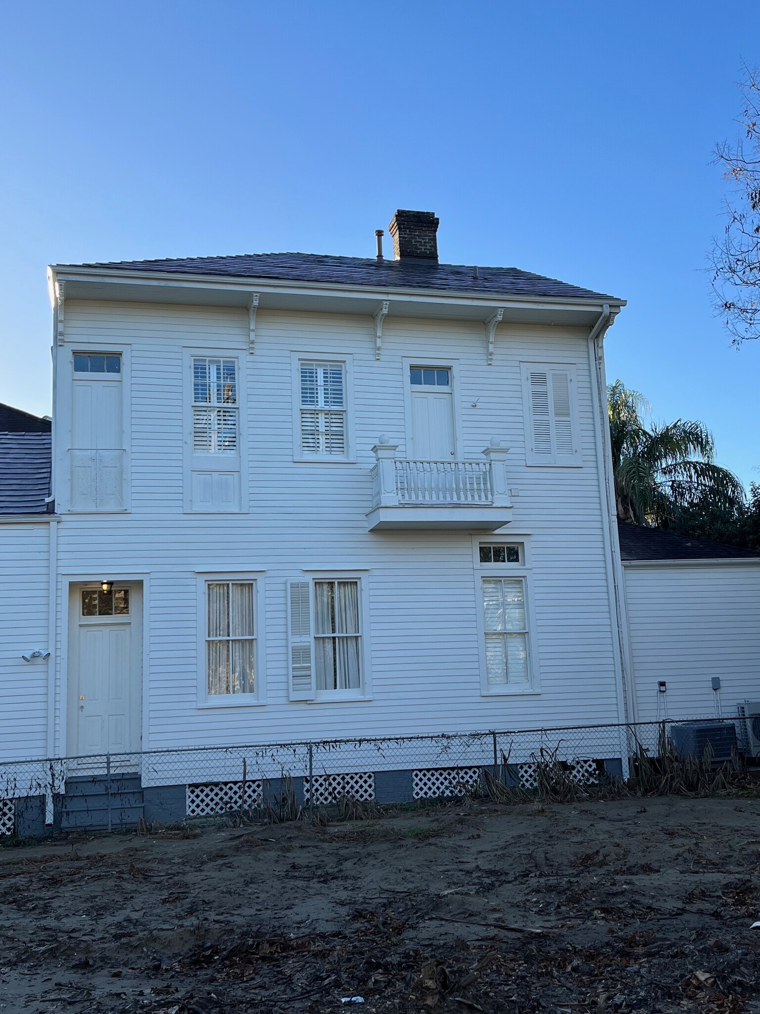Building Photo - 1228 7th St