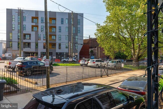 Building Photo - 1619 N Corlies St