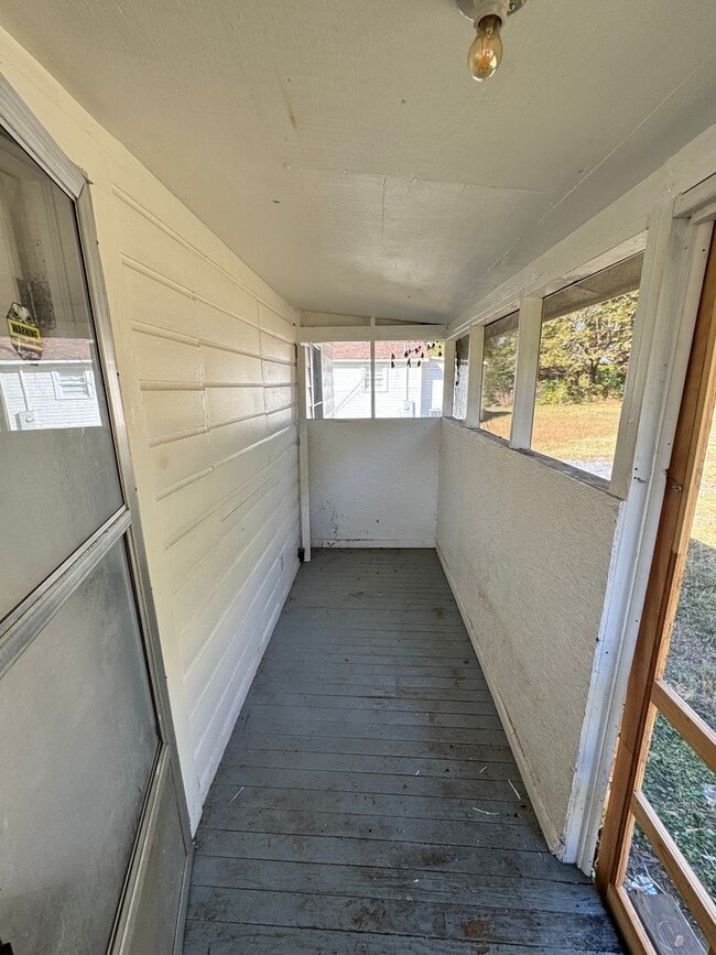 Building Photo - 2/1 in City of Shelby