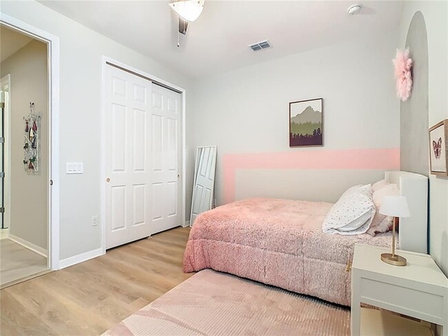 Building Photo - 790 Carmel Ln