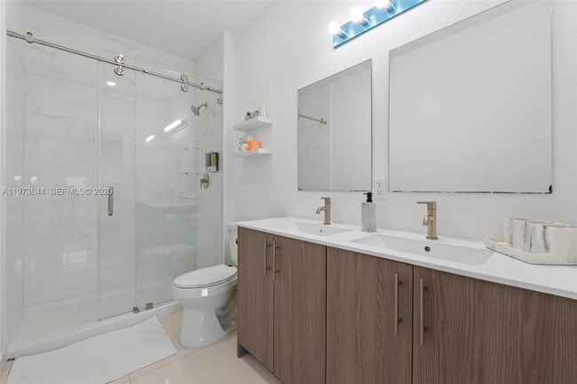 Building Photo - 206 NW 11th Ct