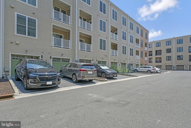 Building Photo - 1222 Main Line Blvd