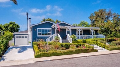 Building Photo - Single story, 4 bedroom, plus detached off...
