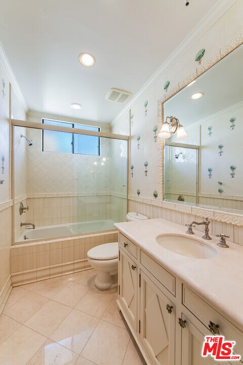 Building Photo - 450 N Maple Dr