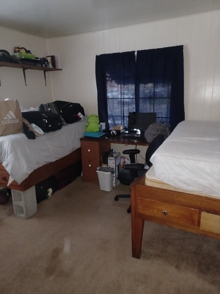 Building Photo - 748 N 700 E