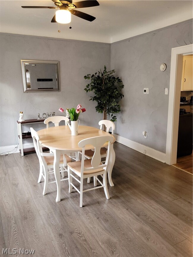 Building Photo - 4083 E 143rd St