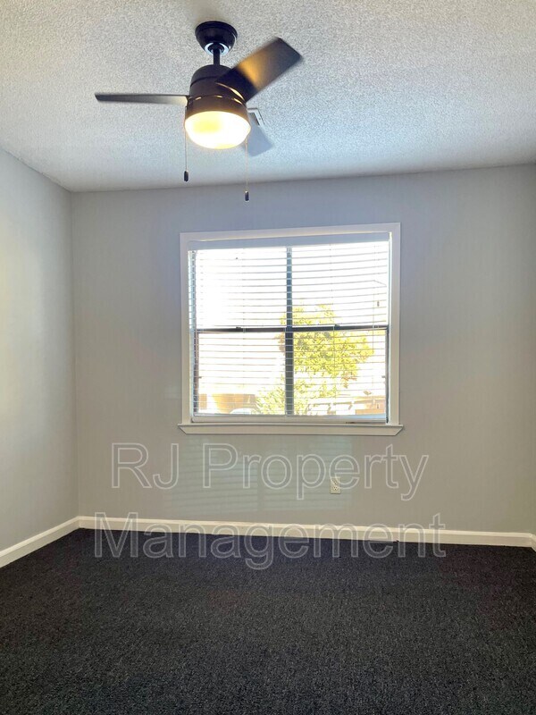 Building Photo - 5531 Quail Thicket