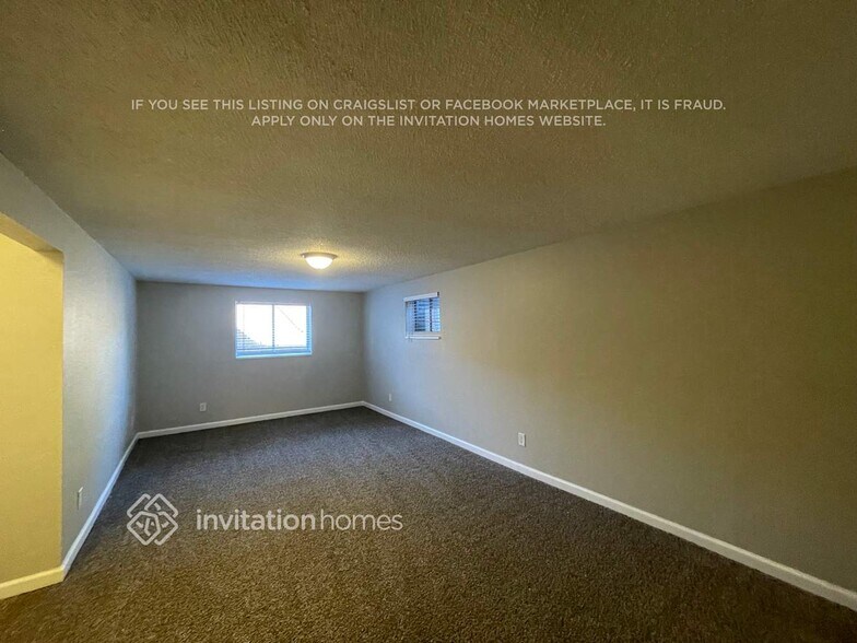 Building Photo - 2695 Telluride Dr