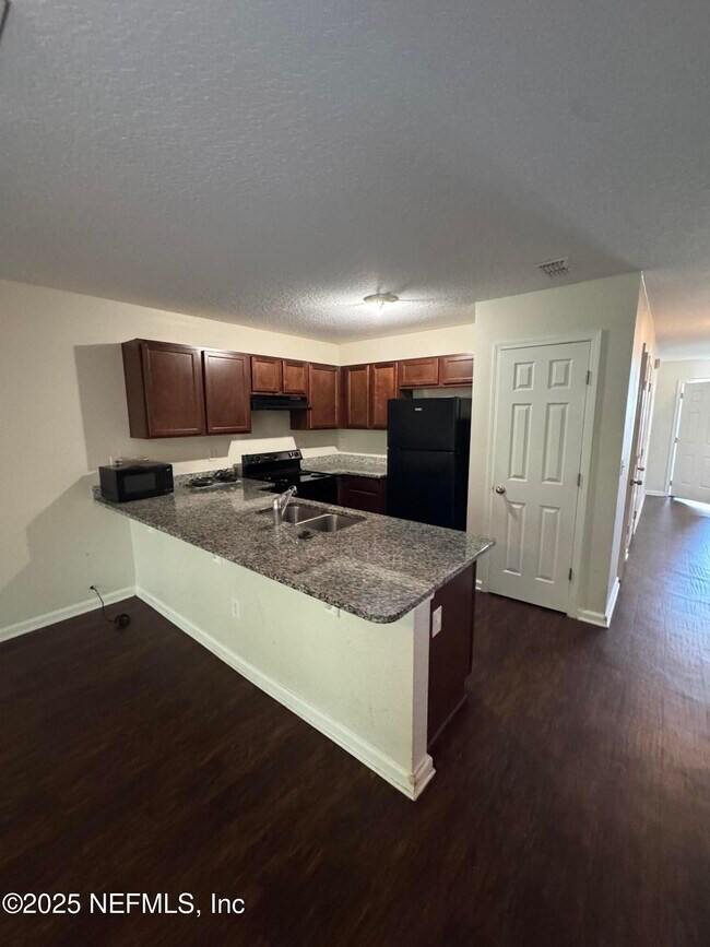 Building Photo - 7149 Timmerman Ln