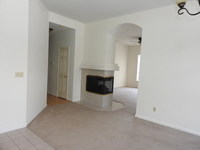 Building Photo - 154 Elkins Cir