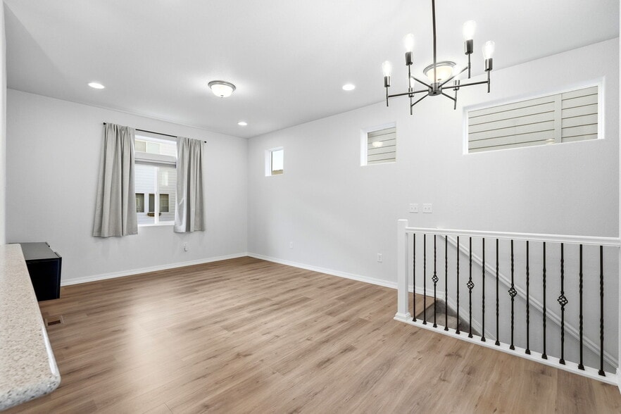 Building Photo - 7421 Marbled Wood Pt